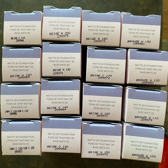 Mary Kay TimeWise matte 3D foundation - Picture 2 of 2